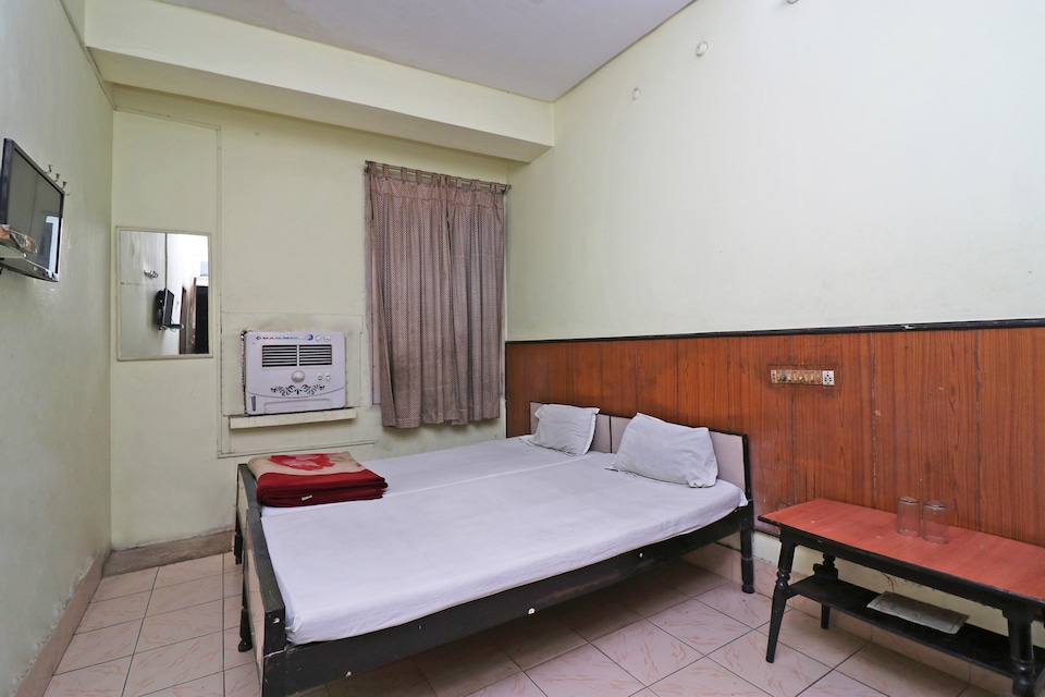 SPOT ON 37425 Hotel Ranjeet Residential, Muzaffarpur, Muzaffarpur