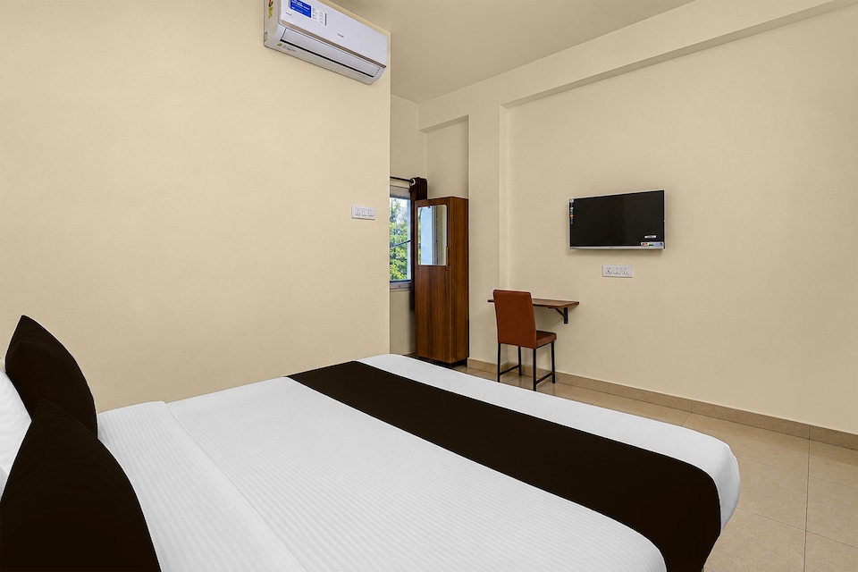 Collection O Central Bowenpally Formerly Shannu Residency, Secunderabad-II, Hyderabad
