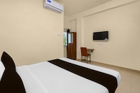 Collection O Central Bowenpally Formerly Shannu Residency