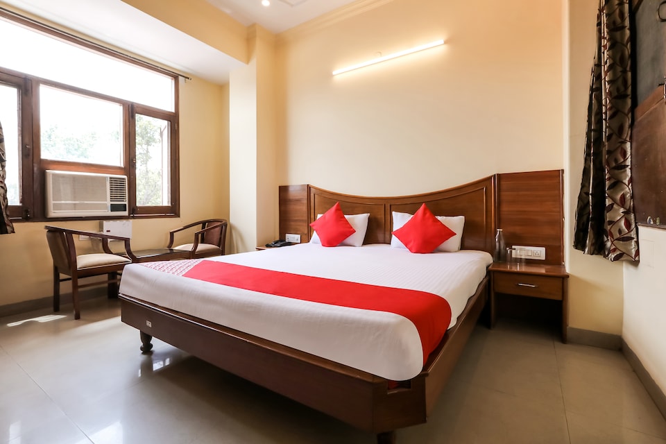 Flagship Hotel Jay Vee Continental, Golden Temple Road Amritsar, Amritsar