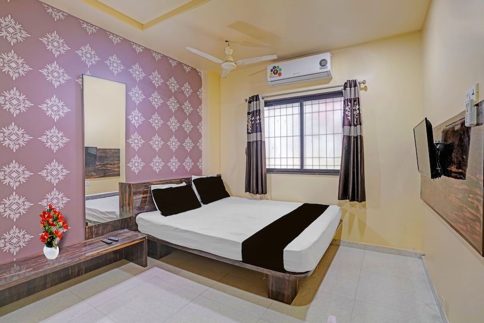 Collection O Tuljapur - Solapur Highway Formerly Royal Rooms, Solapur, Solapur
