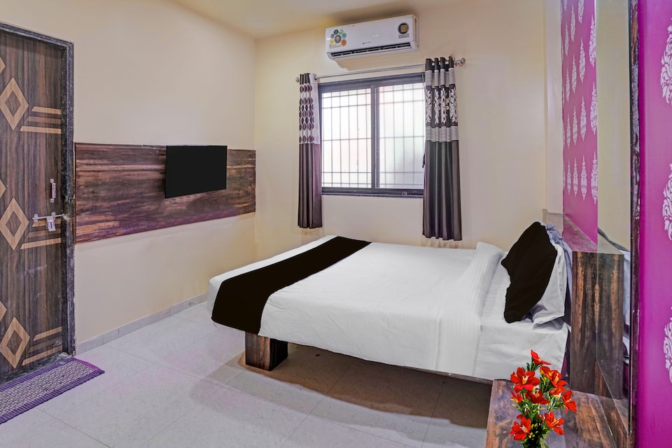 Collection O Tuljapur - Solapur Highway Formerly Royal Rooms, Solapur, Solapur