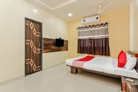 Collection O Tuljapur - Solapur Highway Formerly Royal Rooms