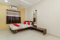 Collection O Tuljapur - Solapur Highway Formerly Royal Rooms