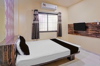 Super Collection O Tuljapur - Solapur Highway Formerly Royal Rooms