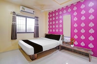 Super Collection O Tuljapur - Solapur Highway Formerly Royal Rooms