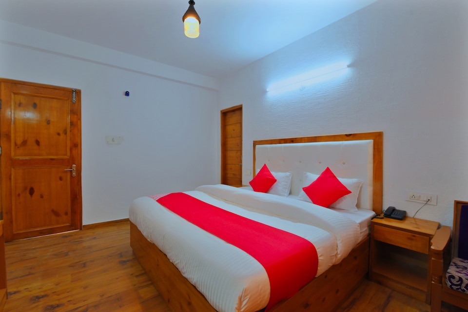 Hotel O Vashisht Temple Formerly Mountain King, Rohtang Highway, Manali