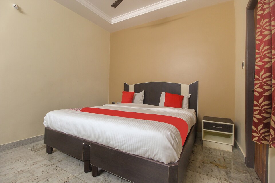 OYO 37444 Hotel Rafees, Kumbakonam-II, Kumbakonam