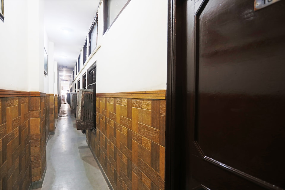 SPOT ON 37452 Kataria Guest House, GT Road Panipat, Panipat