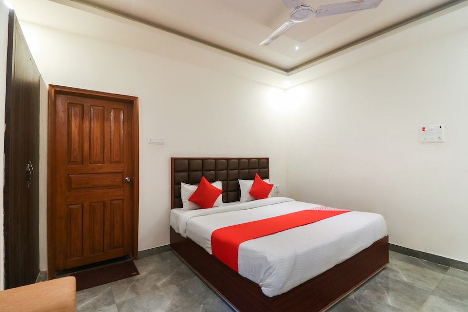 OYO 37453 Mahi In, Cantonment, Varanasi
