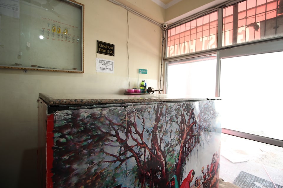 SPOT ON 37471 Mohit Guest House, Jaipur Airport, Jaipur