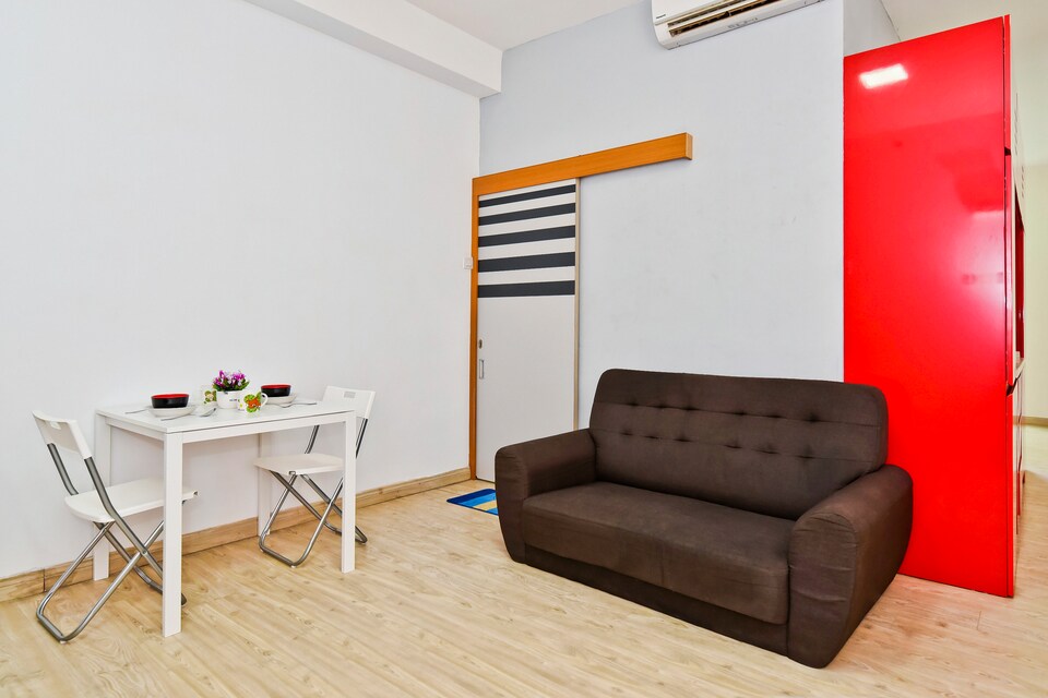 OYO Home 1060 Studio Empire City Halo Sunday, Damansara Perdana, Petaling Jaya