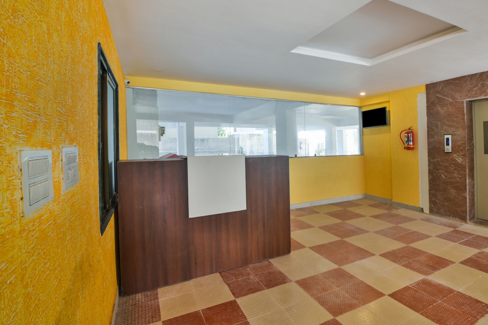 Collection O 37486 Amar Kunj, Goverdhan Sagar, Udaipur