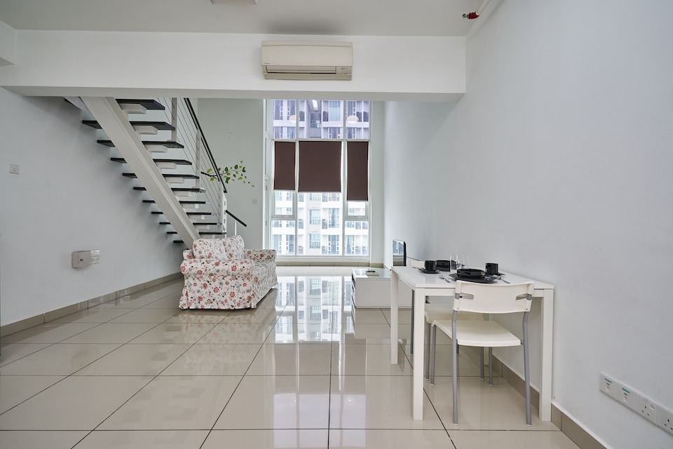 OYO Home 1072 Comfortable 1BR Scott Garden, Old Klang Road, Seputeh