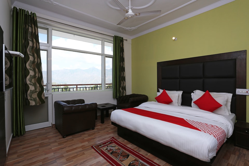 OYO 37491 Hotel Binog Breeze, Kempty Falls Mussoorie, Mussoorie