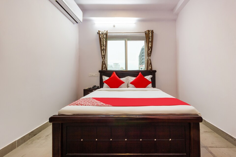 OYO 37495 Sunshine Hospitality Services, Gachibowli, Hyderabad