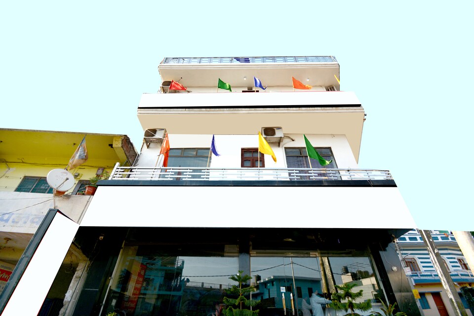 OYO 37501 The Brighton Hotel, Paonta Sahib, Paonta-Sahib