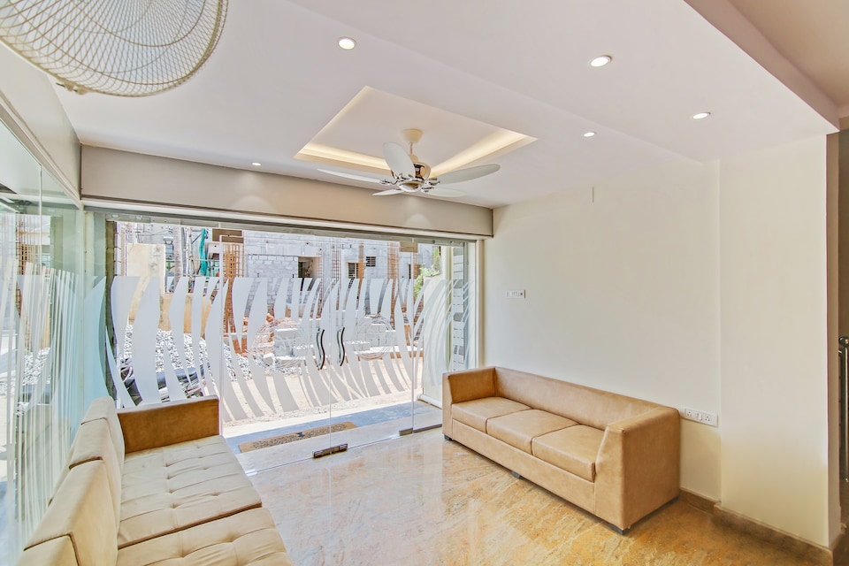 Hotel O With Inn, Mathikere Bangalore-II, Bangalore