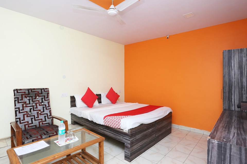 OYO 37533 Hotel Ashirwad, Vijay Nagar - Jabalpur, Jabalpur