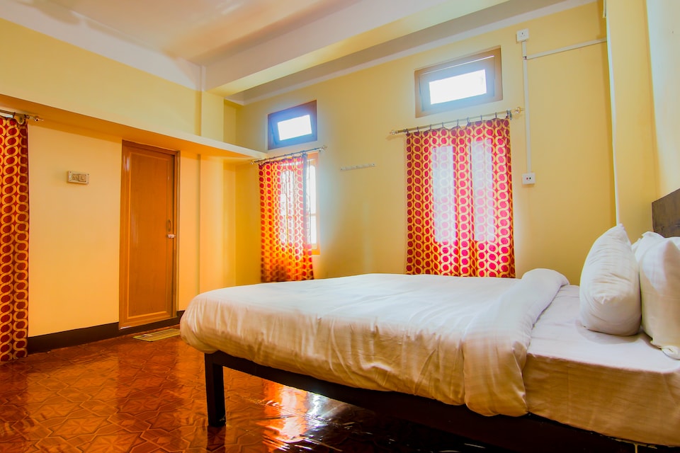 SPOT ON Hotel Paradise Inn, Hatigaon Guwahati, Guwahati