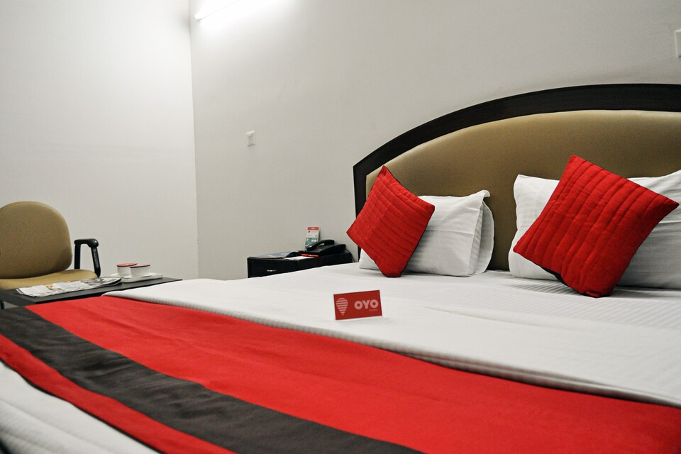 OYO 632 Hotel JMD luxury home, Vasant Kunj Delhi, Delhi