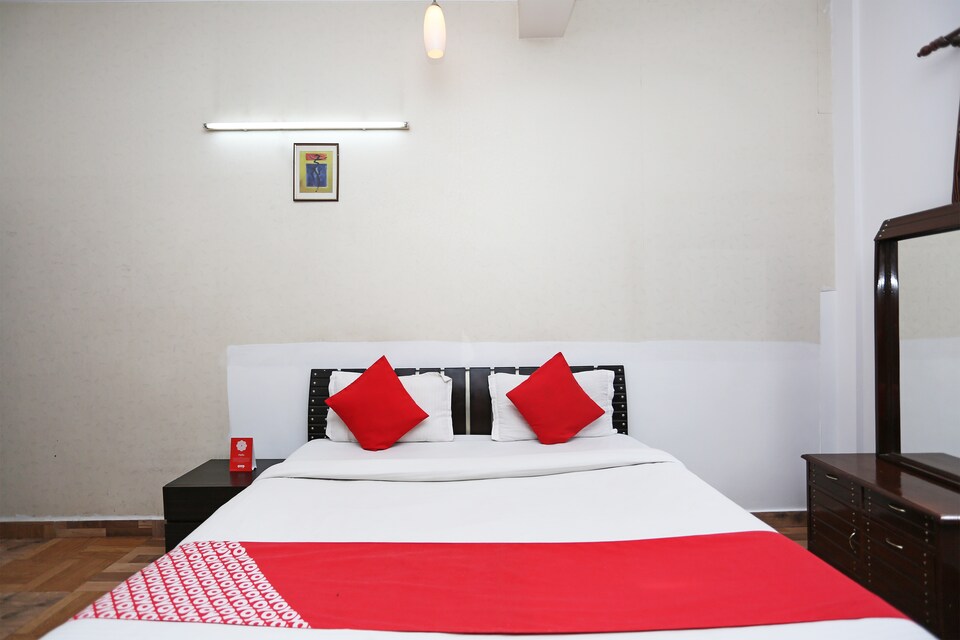 OYO City View Brothers Near Kingdom Of Dreams, Cyber City, Gurgaon