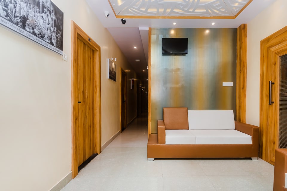 Hotel O Suncity, Mumbai CST-Churchgate-Colaba, Mumbai