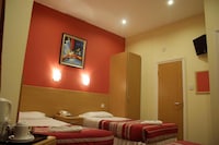 London Guest House by OYO - Acton