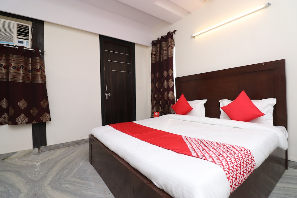 OYO 37652 Fountain Hotel, Lajpat Nagar Delhi, Delhi