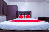 OYO 37667 Hotel Aashiana