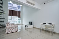 OYO Home 1075 Beautiful 1BR Scott Garden