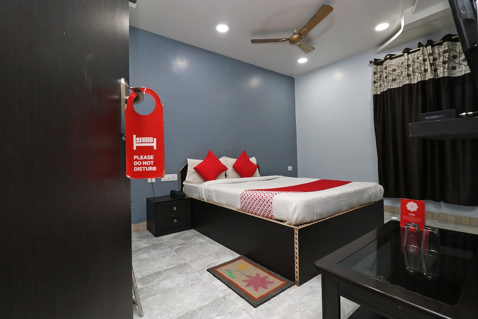 OYO 37689 Hotel Sunaina International, Gaya, Gaya