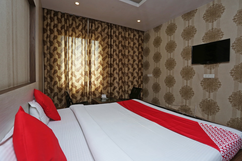 OYO Flagship 37697 Sitara Garden, Rohtak, Rohtak