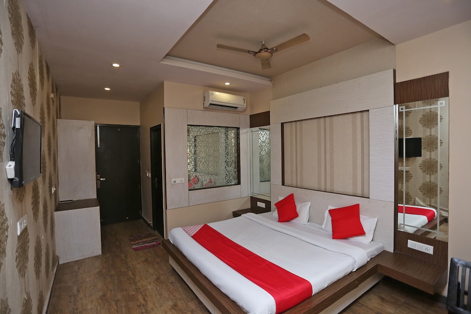 OYO Flagship 37697 Sitara Garden, Rohtak, Rohtak