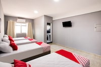 OYO Hotel Boneville, São Paulo