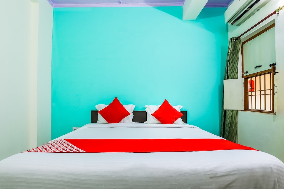 OYO Raghav Residency Near Nsez Metro Station, Noida Expressway SEZ, Noida