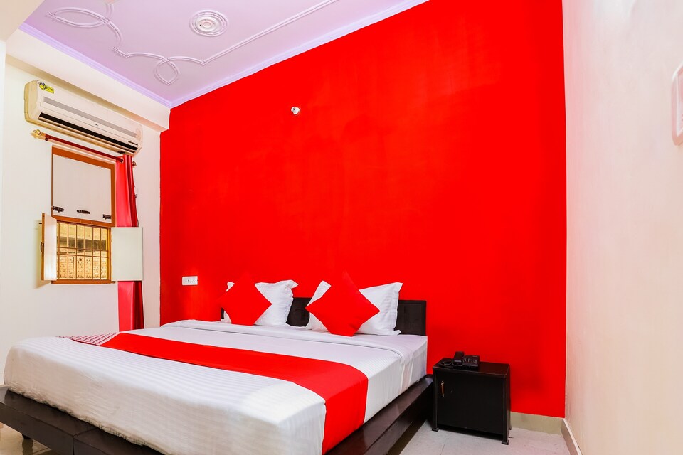 OYO Raghav Residency Near Nsez Metro Station, Noida Expressway SEZ, Noida