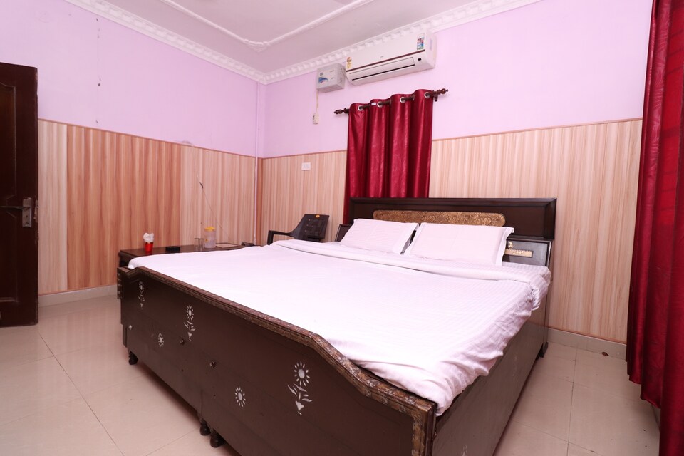 SPOT ON 37734 Hotel Akant, Nurpur, Nurpur