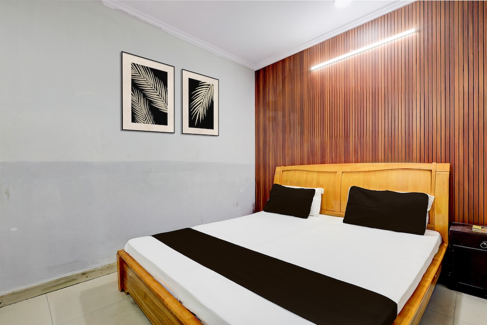 Hotel O J Joy , Karol Bagh Delhi, Delhi