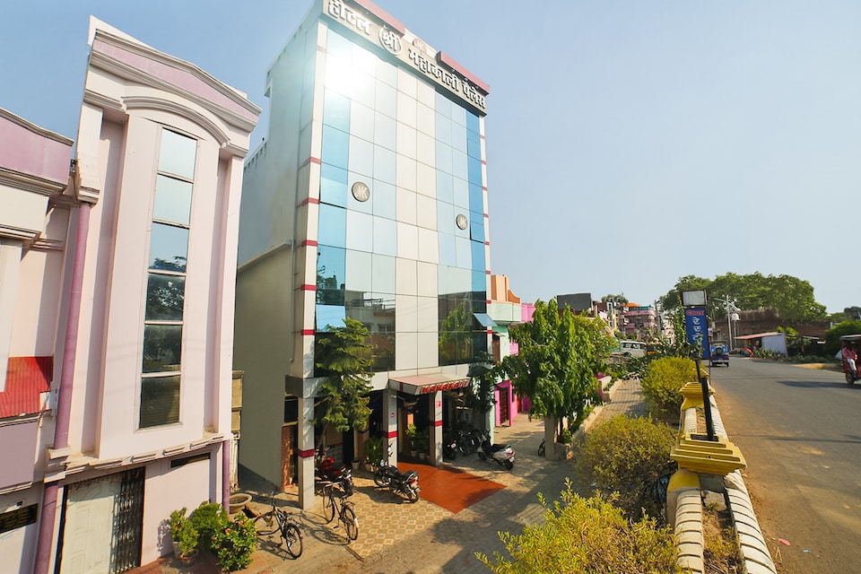 OYO 37782 Hotel Shree Mahakali Palace, Shahjahanpur, Shahjahanpur