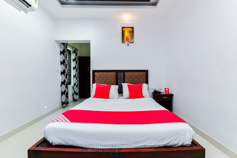 OYO 37783  Kuwait  Residency , Alappuzha Town Alappuzha, अलाप्पुझा