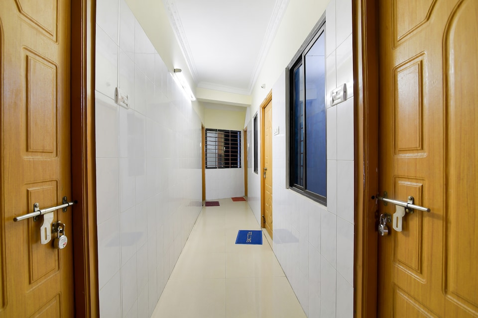 OYO 37793 Hotel Balaji Residency, Tiruchanur Road Tirupati, Tirupati