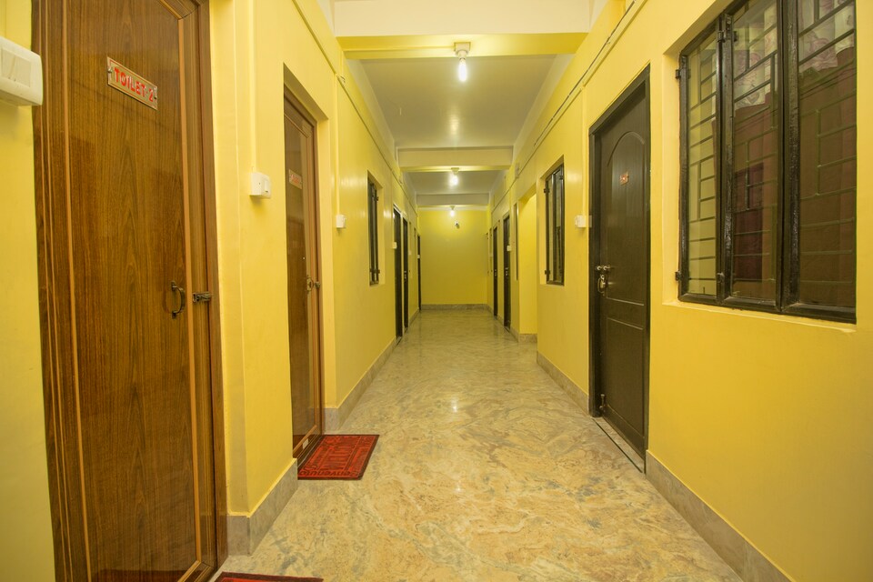 SPOT ON 37811 Hotel Saptonil, Cooch Behar, Cooch Behar