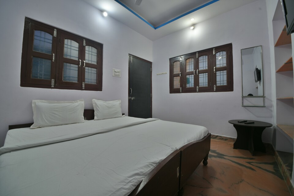 OYO 37816 Shrinath Guest House, Goverdhan Sagar, Udaipur