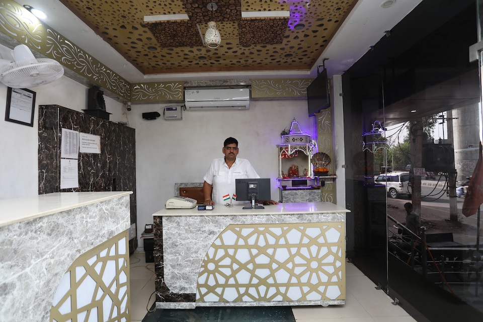 OYO 37822 Deep Hotel And Resturant, Bahadurgarh, Bahadurgarh