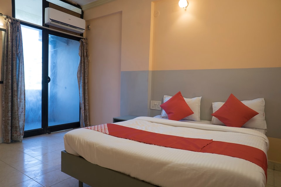 OYO Flagship 37830 Hotel Aakar International, Satara, Satara