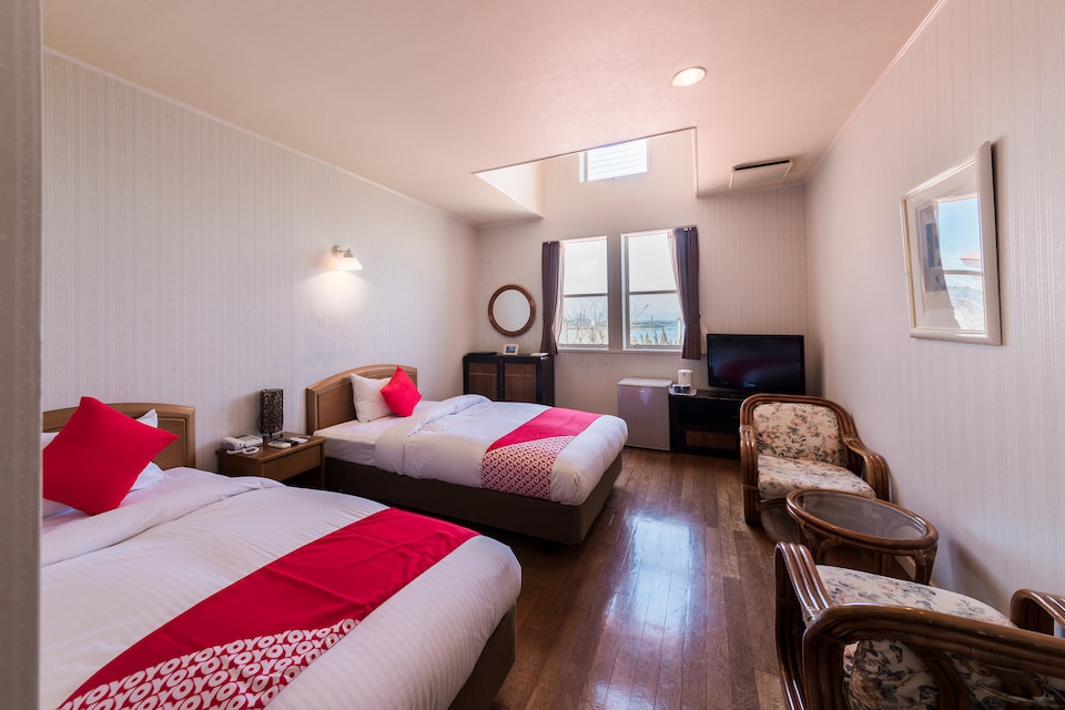 OYO Hotel Jogashima Asobigasaki Resort, Misaki, Miura