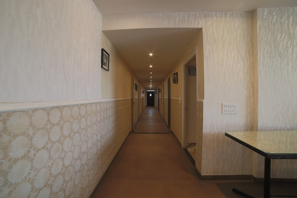 OYO 37839 Arjuna Celebrations Hall, Pratap Nagar Nagpur, Nagpur
