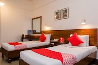 OYO West End Hotel Near Gateway Of India Mumbai