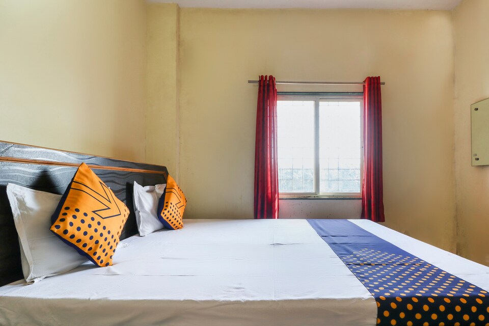 SPOT ON 37864 Royal Stone Hotel, Hadapsar Pune, Pune